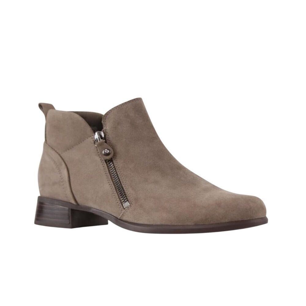 Munro | Neko Suede Bootie